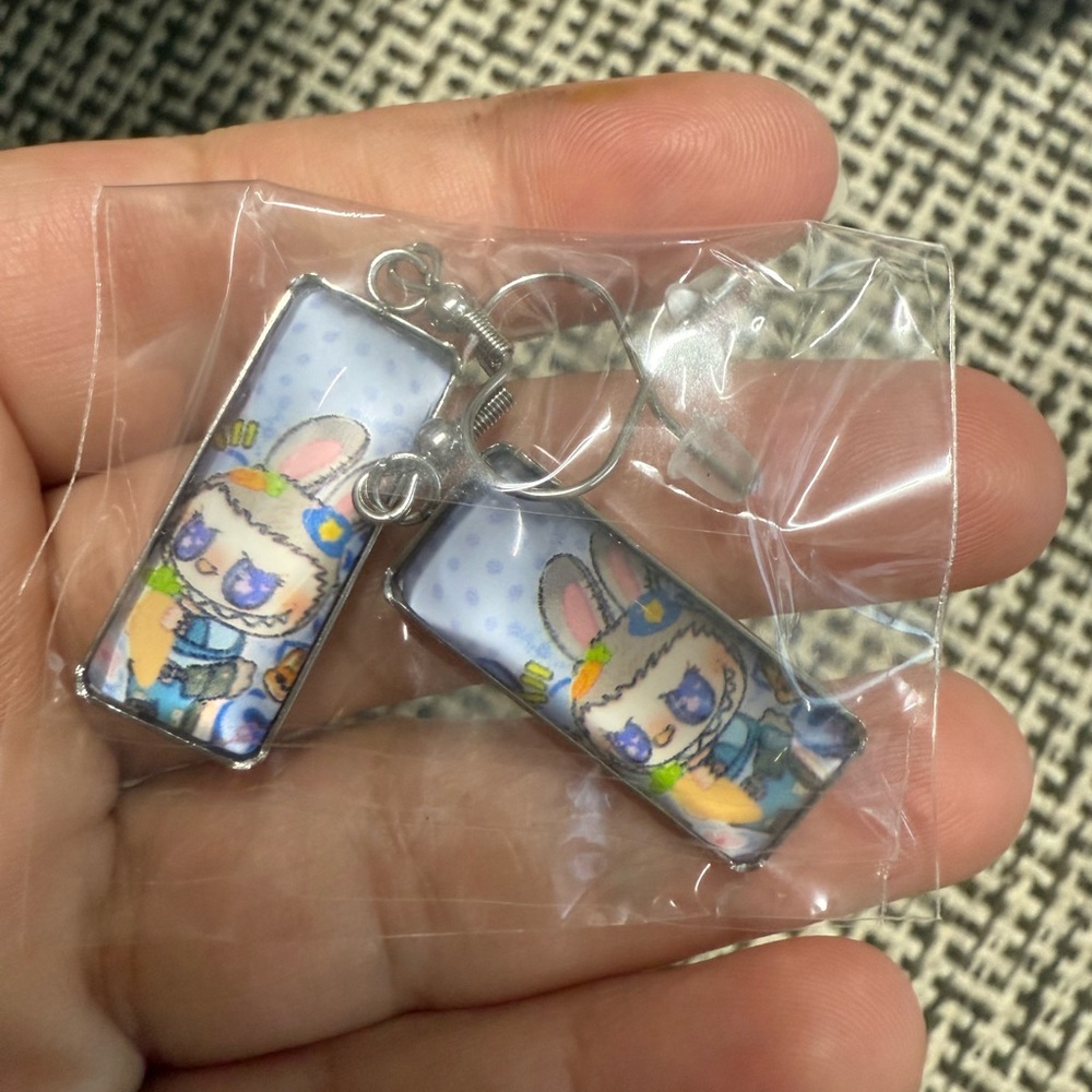Labubu Colorful Earring, Blue